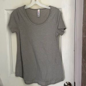LulaRoe classic t
